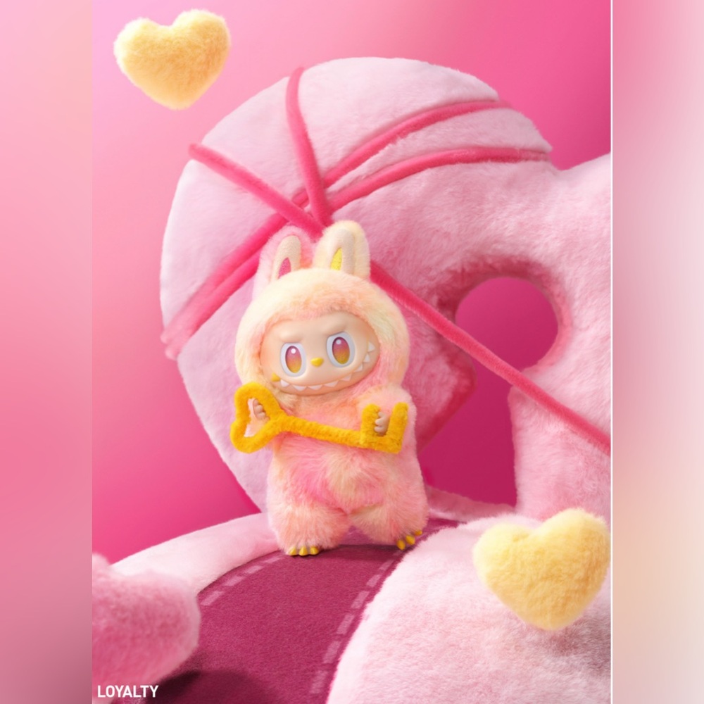 THE MONSTERS - Big Into Energy Vinyl Plush Blind Box-‎ Labubu V3-Loyalty